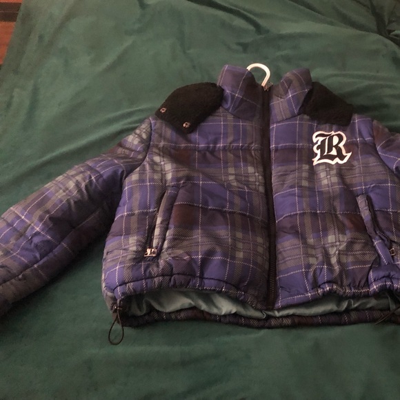 Puffer Jacket - Picture 3 of 4